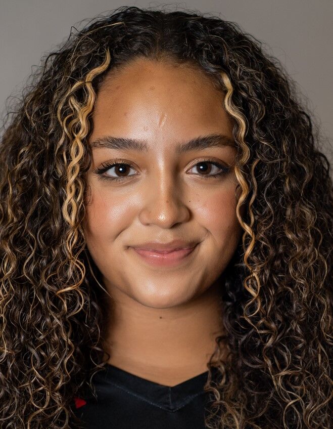 Tori Thompson head shot